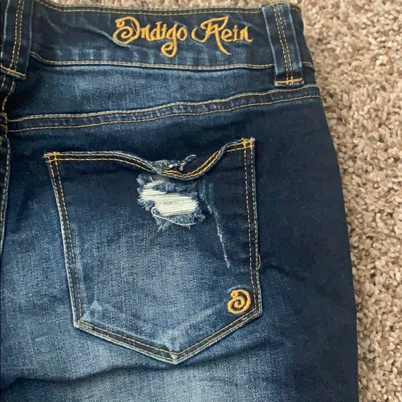 Jean Shorts - Picture 4 of 6